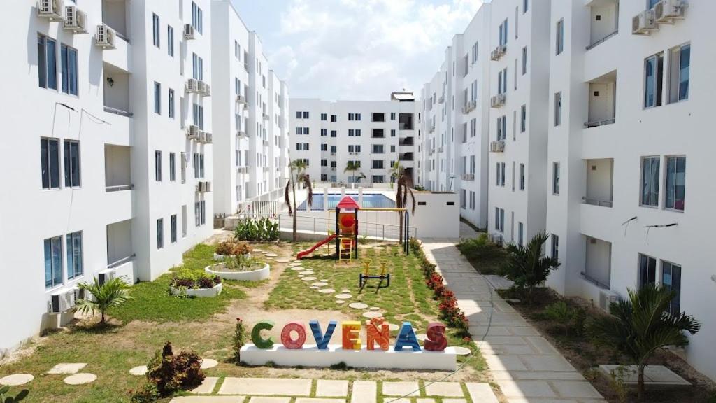 Apartamento En Caribe Campestre Ковеньяс Экстерьер фото